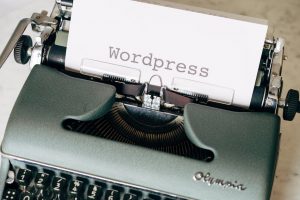 Maszyna do pisania z tekstem Wordpress